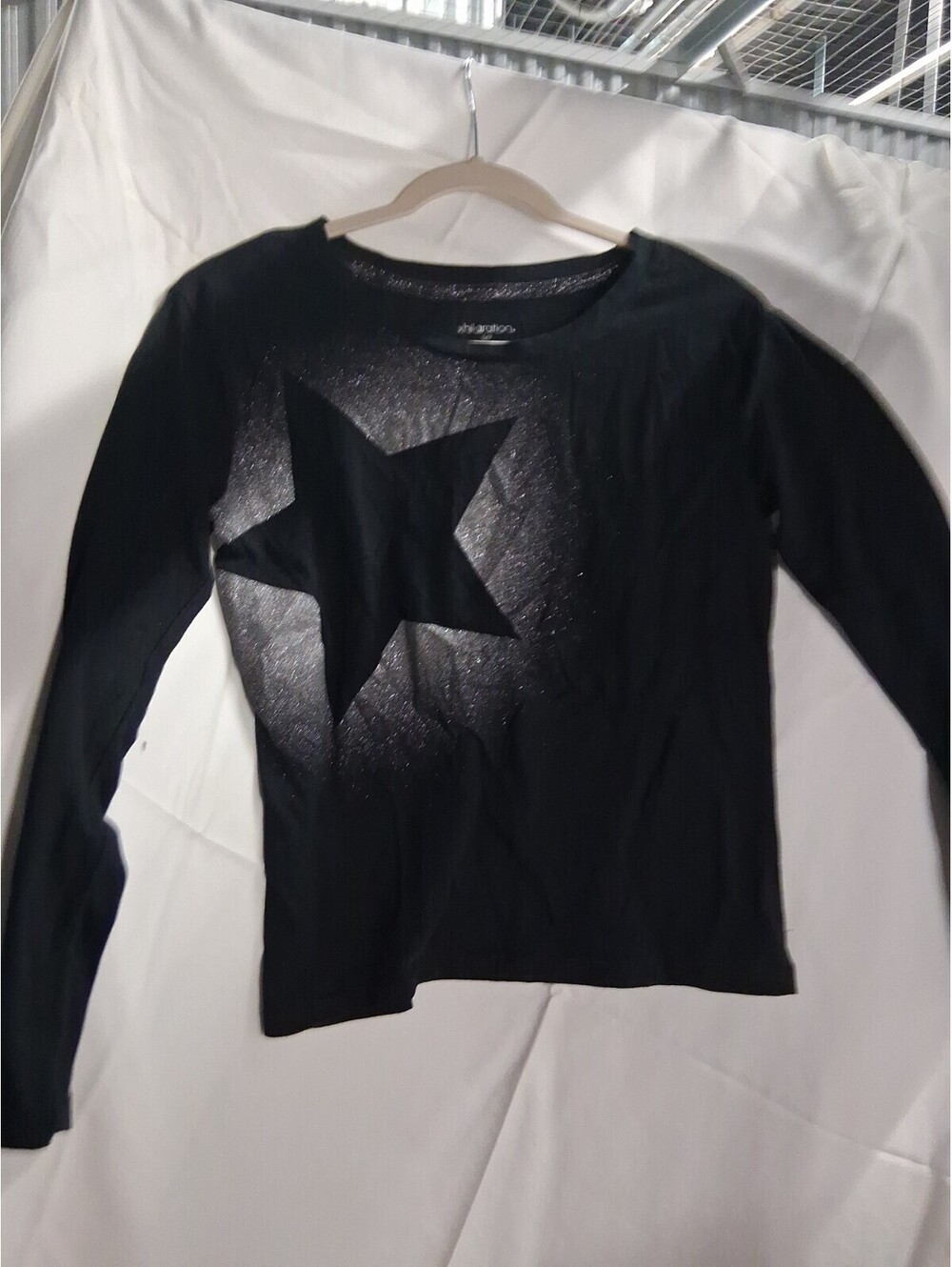 Xhilaration Black Star Graphic Long Sleeve Sleep Top PJ Shirt Small M2